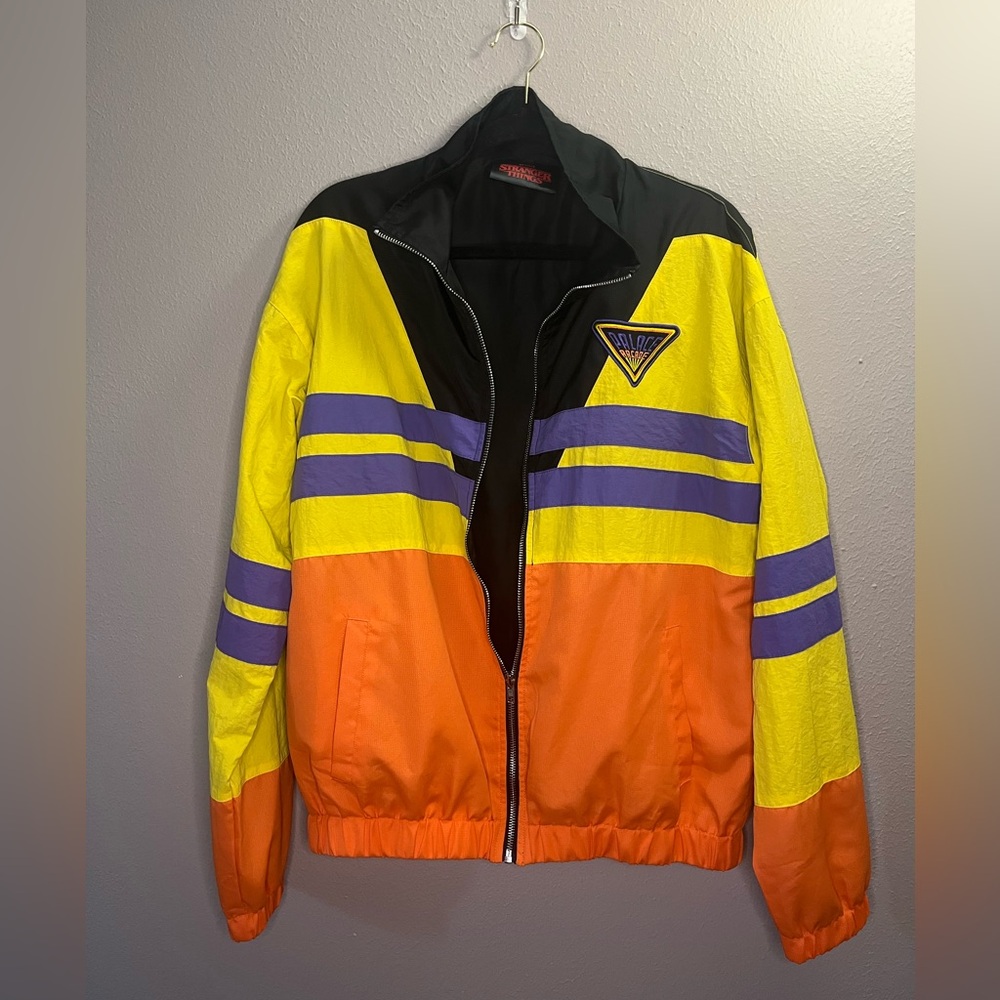 Netflix Stranger Things Palace Arcade Jacket Unisex Size S